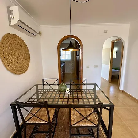 Jardines Pg016 דירה